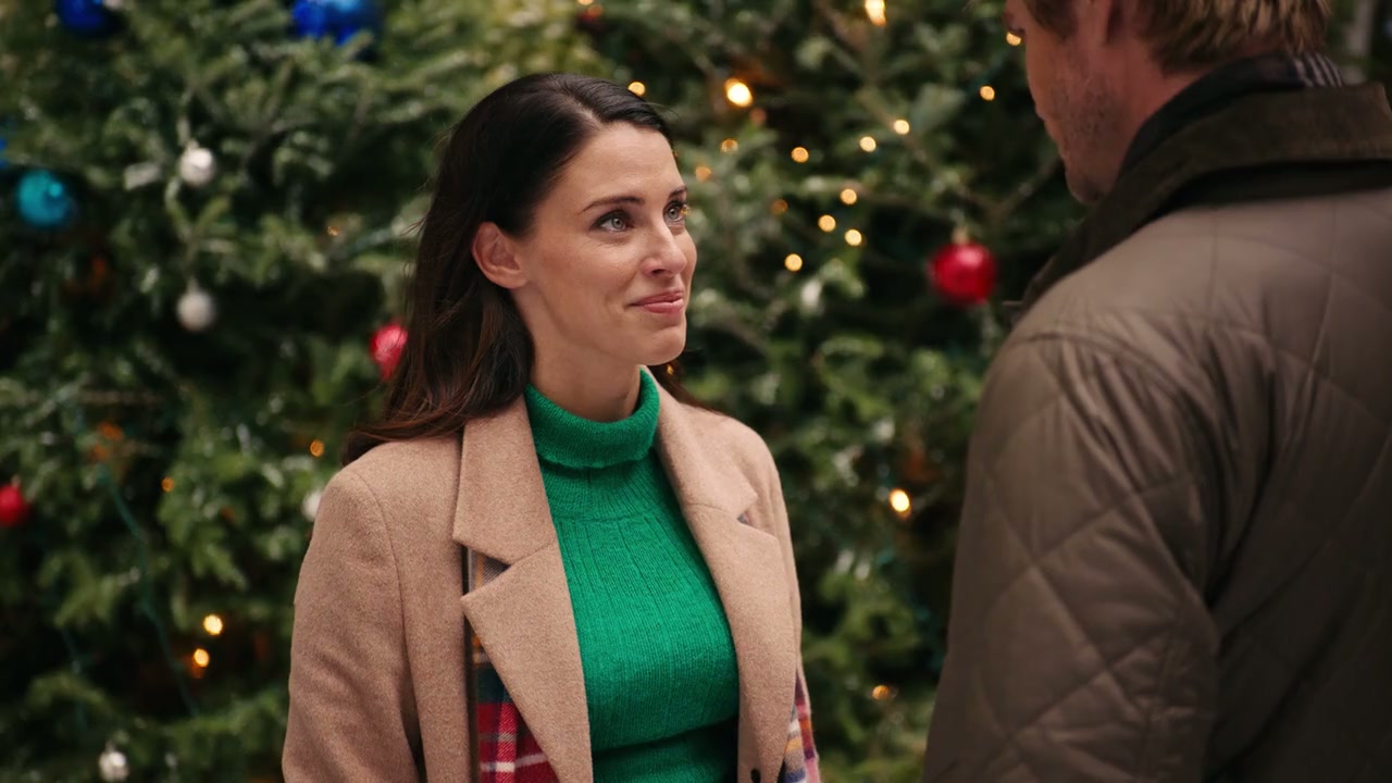 Too Close for Christmas Screenshot