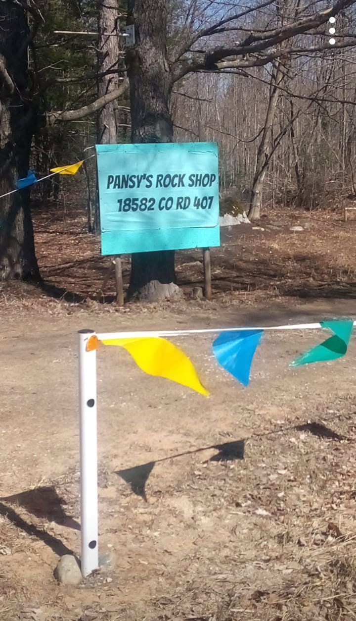 https://i.ibb.co/DHxzNPSL/18582.jpg