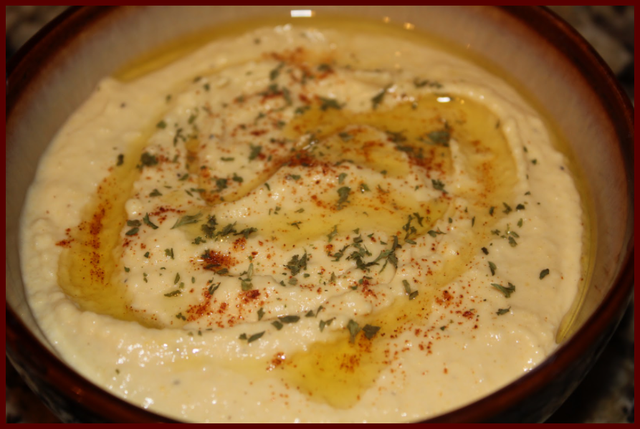 HUMUS