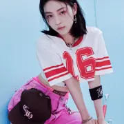 ryu jin itzy 1281932