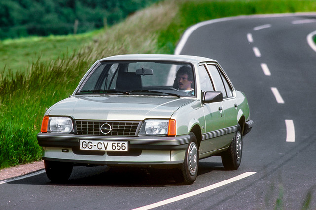 Opel-Ascona-C