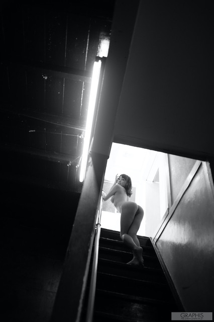 031