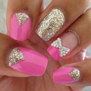 nails
