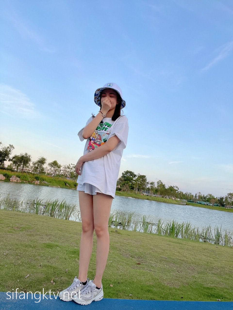 32