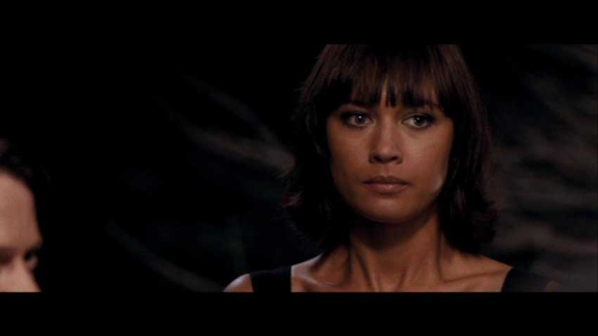 Solac 7 - Quantum Of Solace E.E. [DVD9+DVD5 Full] [Pal] [Esp/Ing] [5.1] [DTS] [Sub:Multi] [2008] [Acción] [VS]
