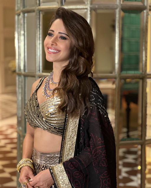 Nushrrattbharuccha-24