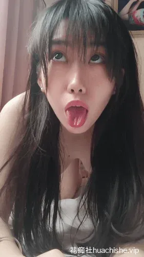反差粉鲍眼镜嫩妹 曼z 直播视频大合集 79v144.8G