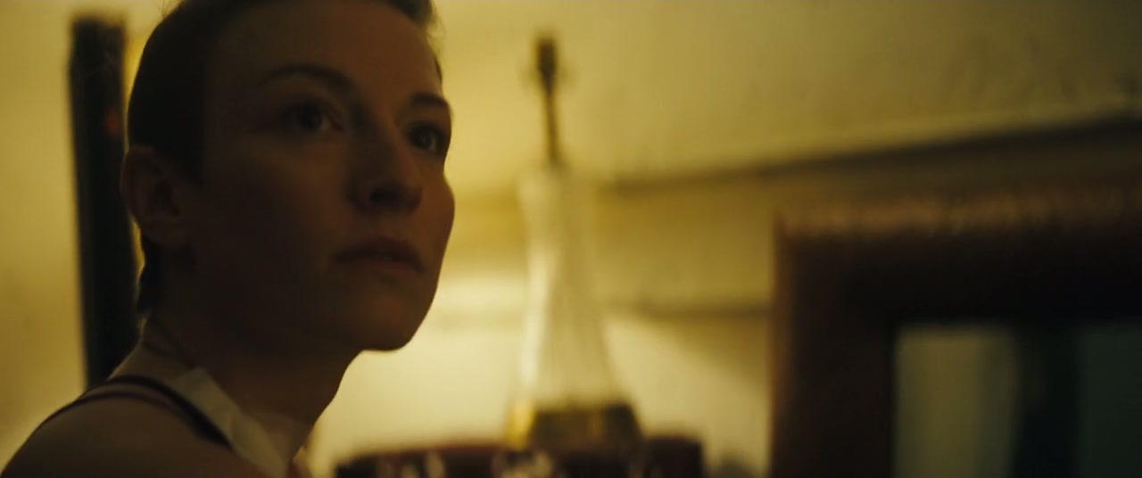 Captive State Screenshot
