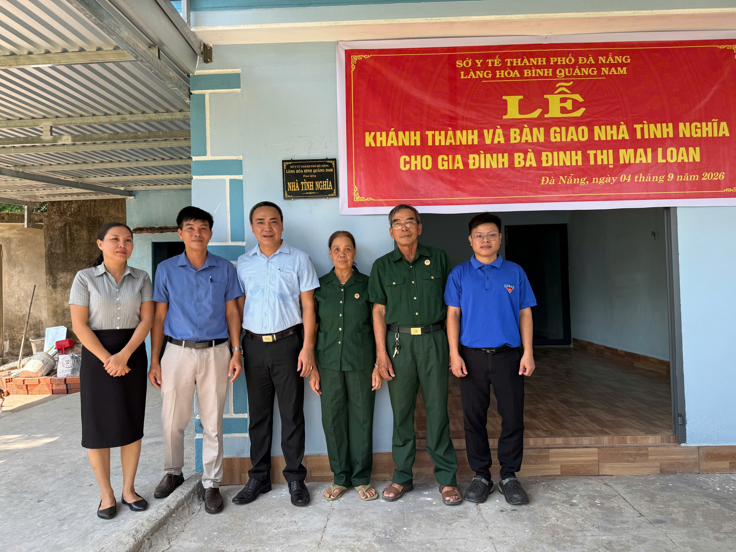 Lễ khánh thành và bàn giao nhà tình nghĩa cho gia đình bà Đinh Thị Mai Loan