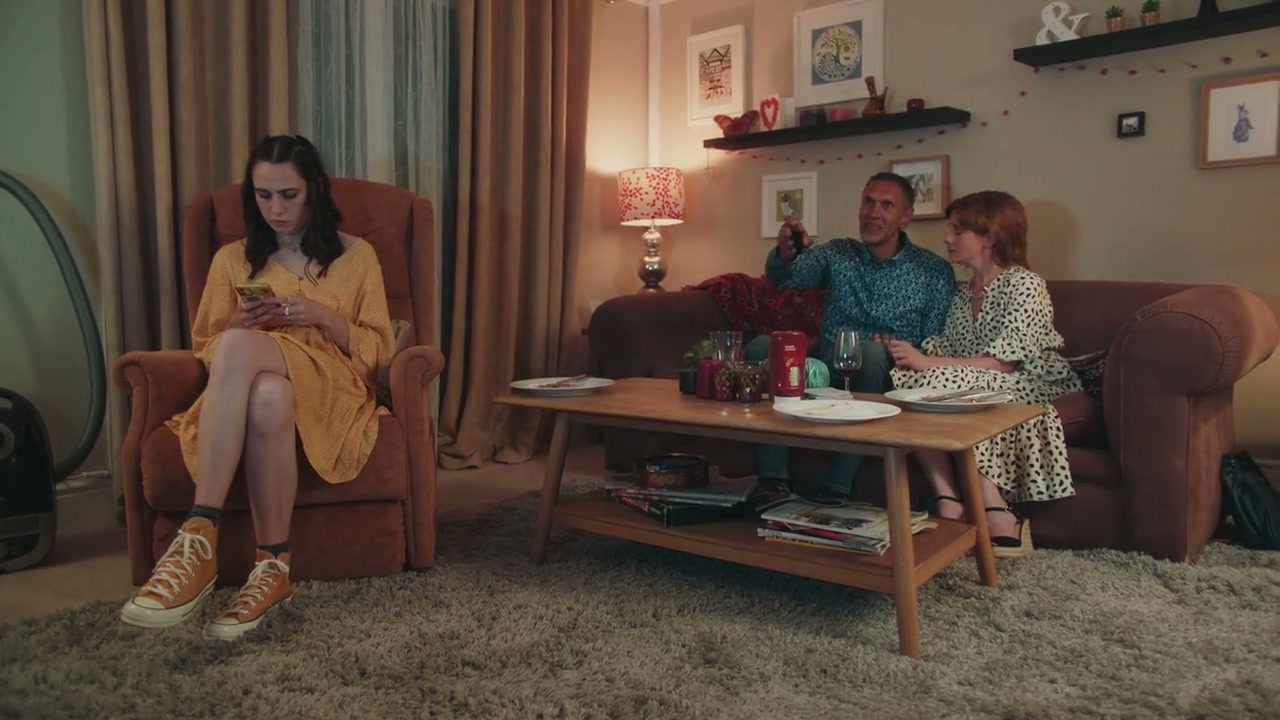 Such Brave Girls Screenshot