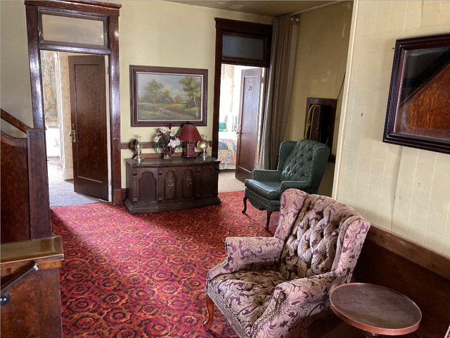 hotel 3.jpg