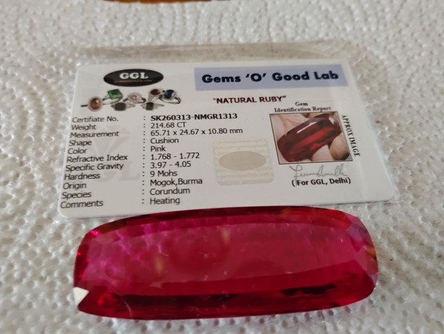 214 68ct Ruby.jpg
