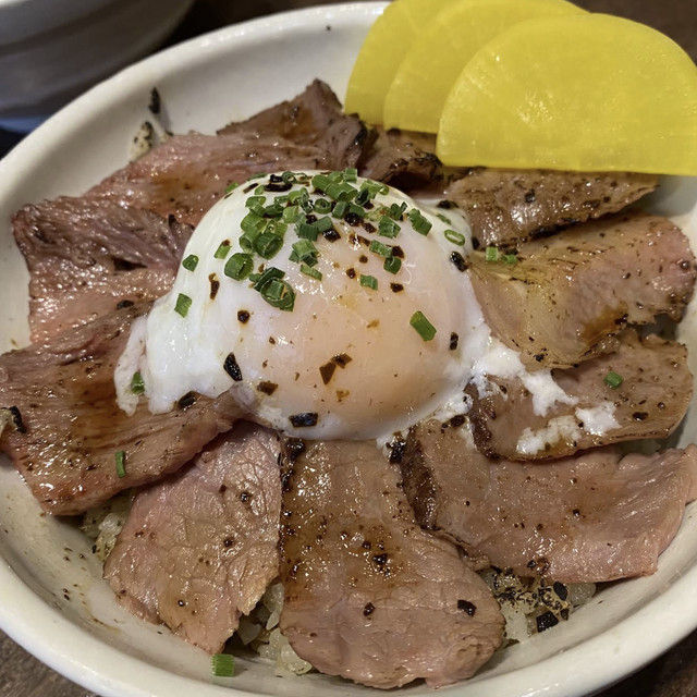 Truffle yakiniku beef donburi with onsen egg at Tanuki Raw