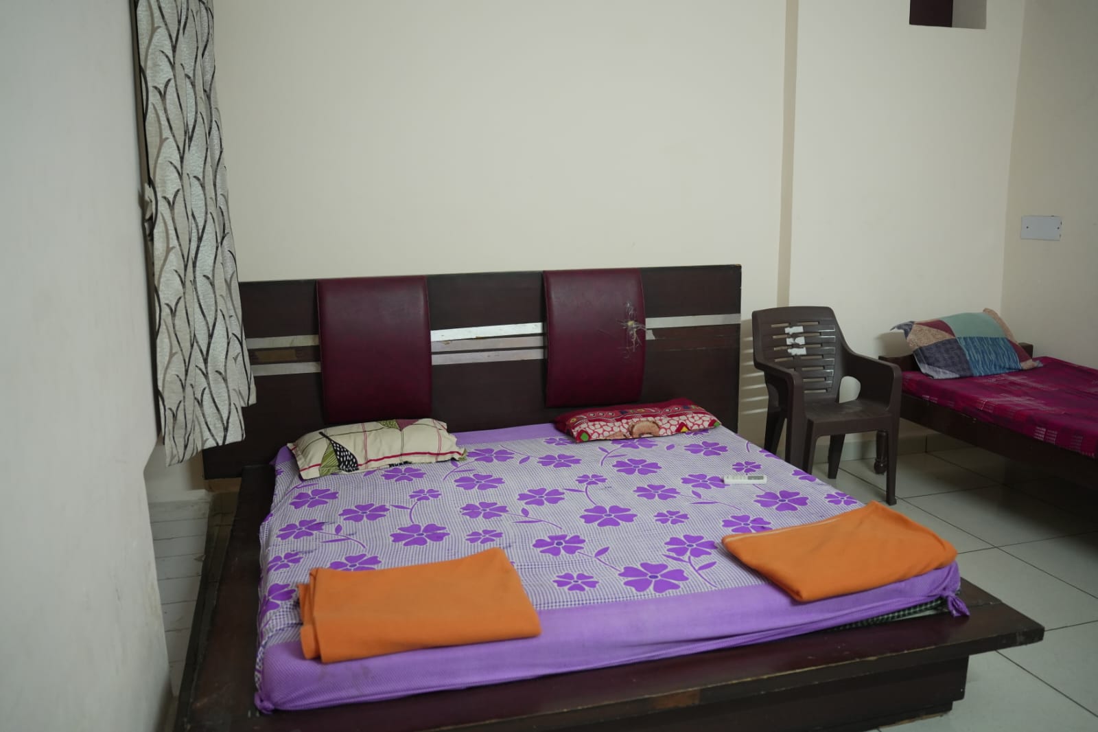Room booking image 1