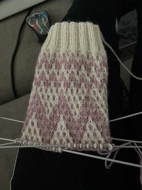 4-E173-DE9-06-A7-4-B5-F-9177-00-E95244-D