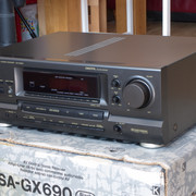 Technics-SA-GX690-02