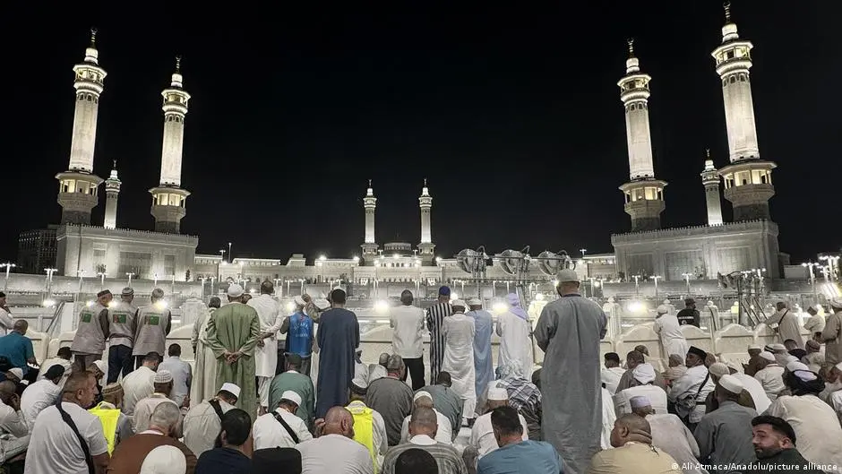 Mass Pilgrimage Amid Conflict