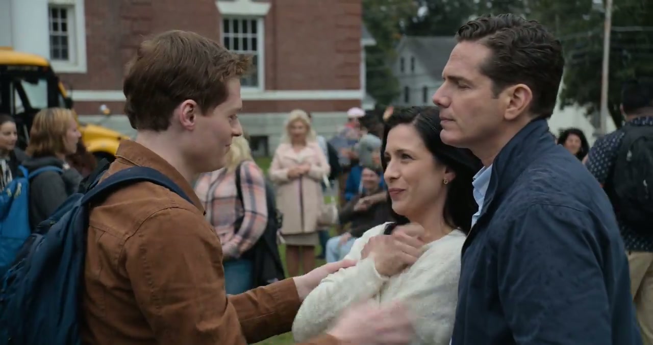 The Society Screenshot