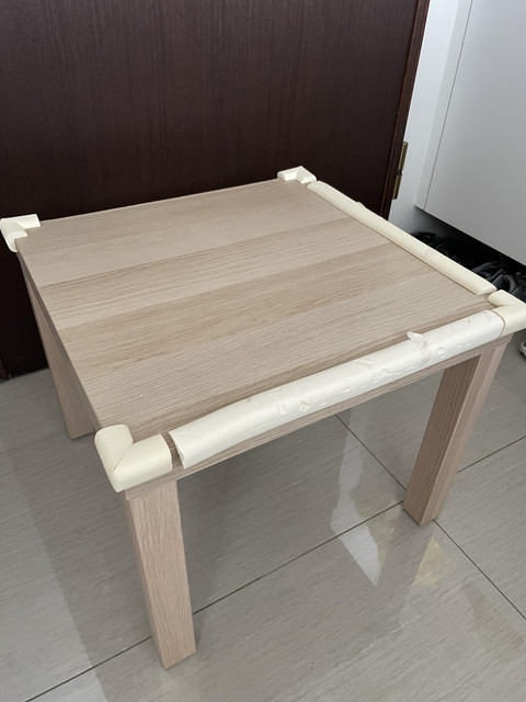 desk