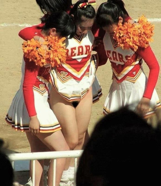 Ras Web Cheer 2600072.jpg