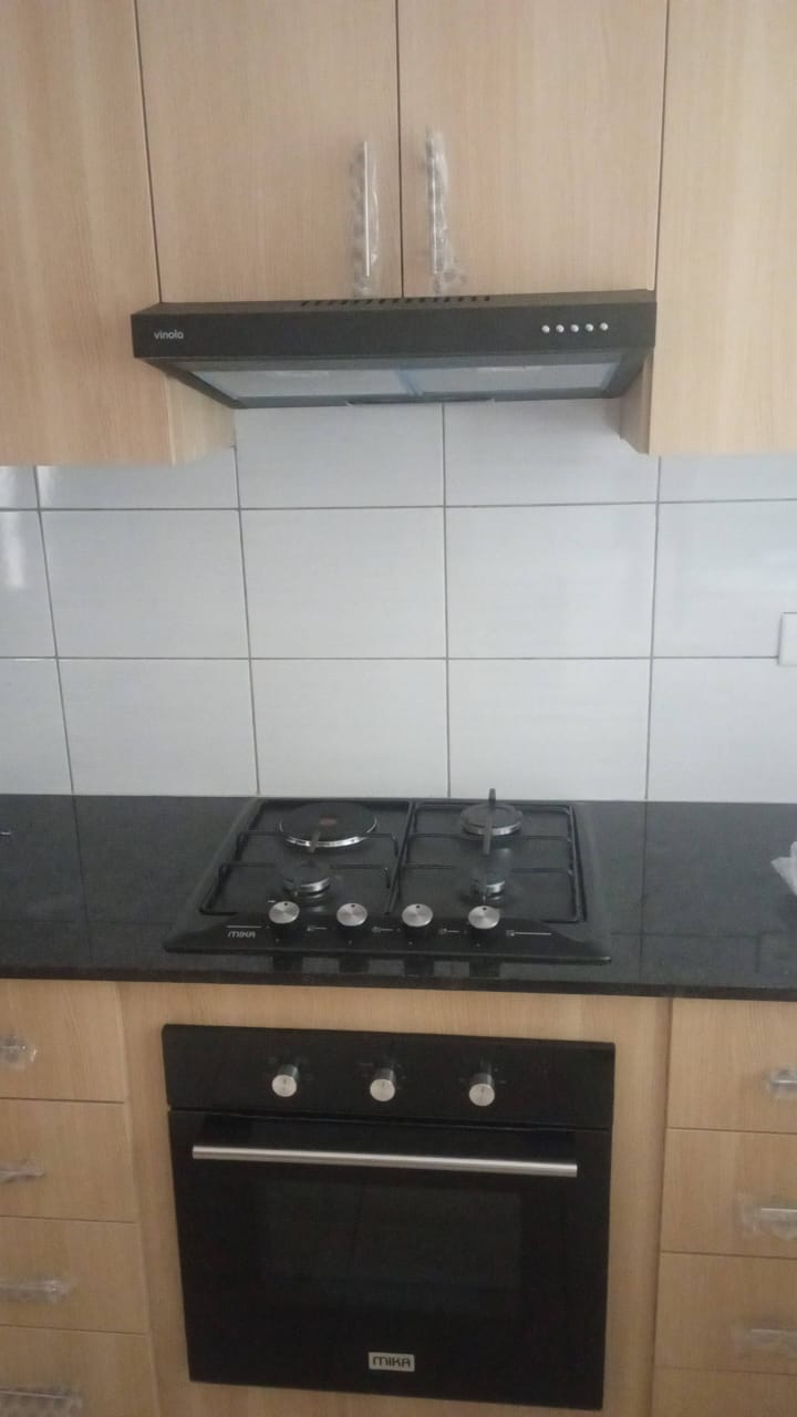 Hob and oven installed by a Smart Care Appliances Repair technician