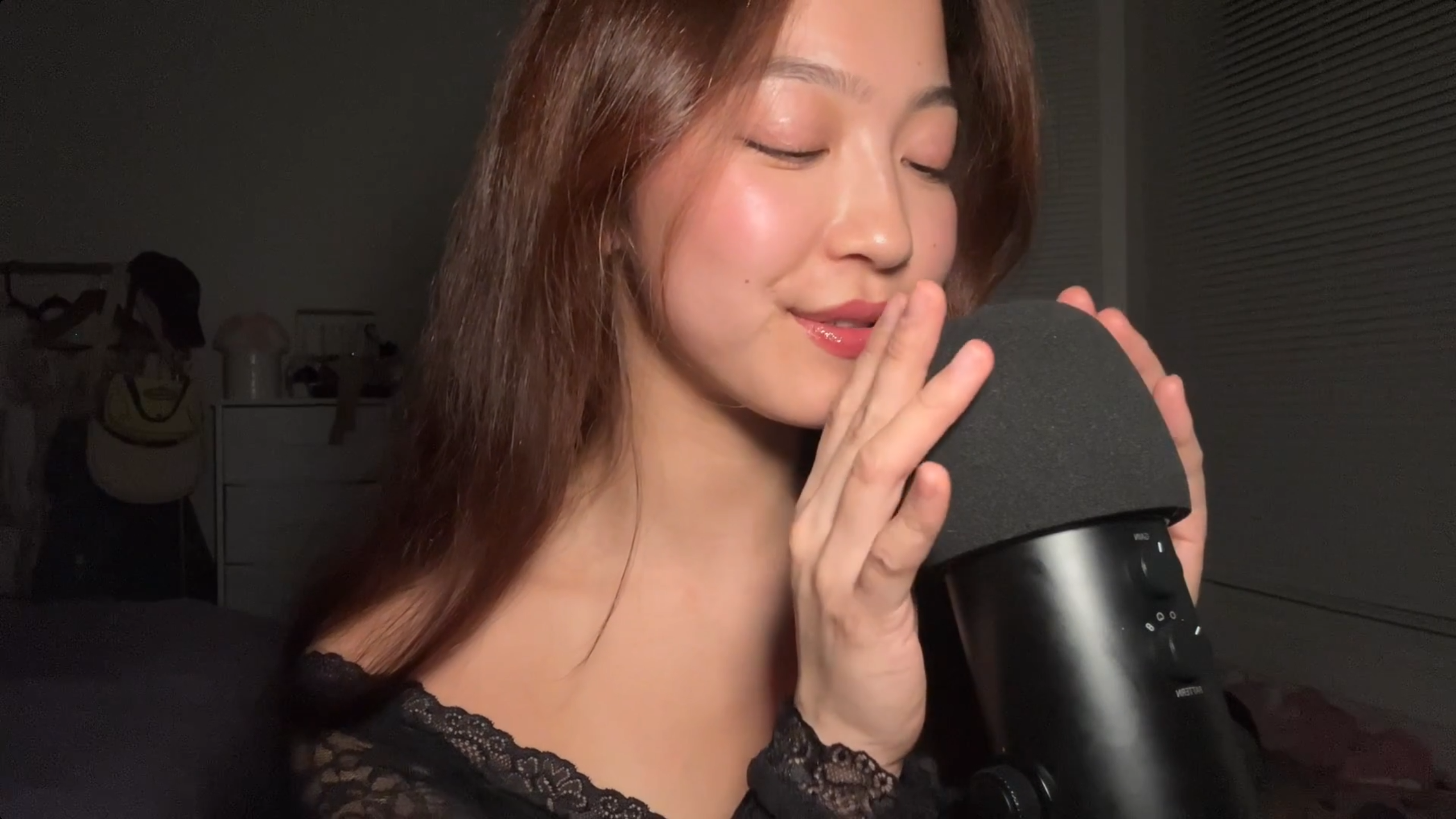 Mouthsounds&Scratching ASMR [ Cloud Crystal ]