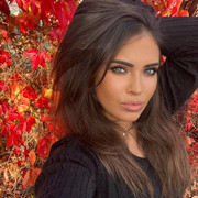 Ada-Adamczyk-Wallpapers-Insta-Fit-Bio