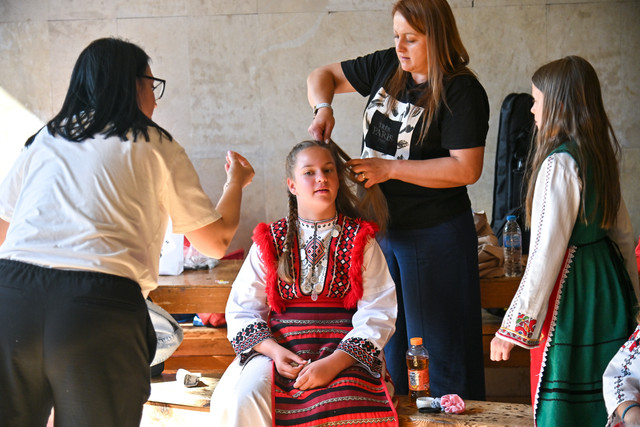 pic 195