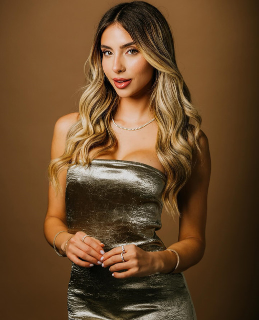 Bruna-Rangel-Lima-Wallpapers-Insta-Fit-Bio-8.jpg