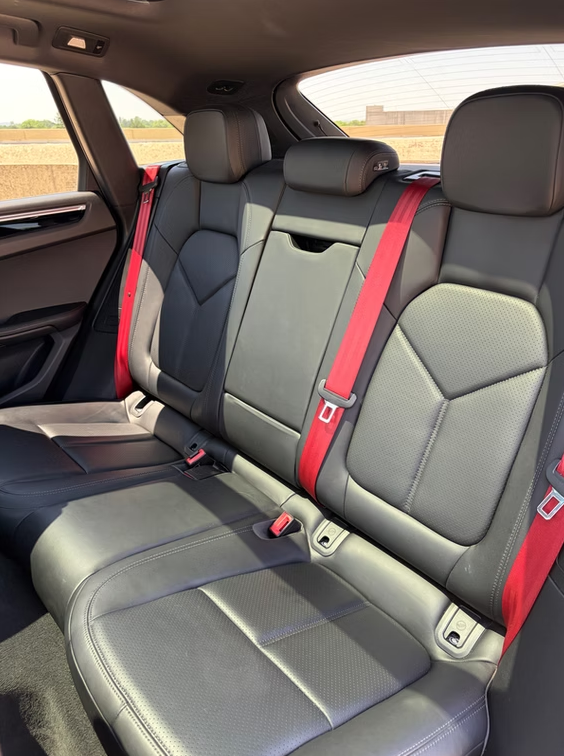 Porsche Macan photo 6