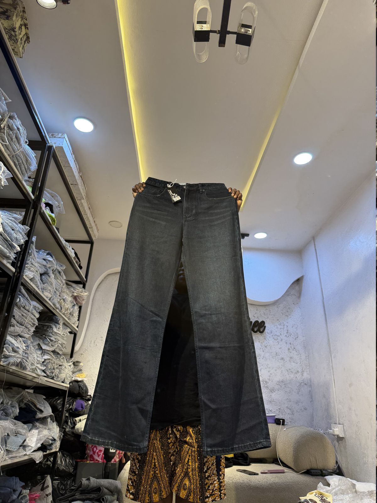 Waist 32
