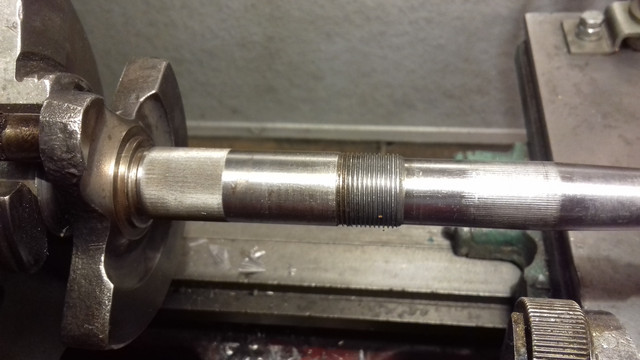 049