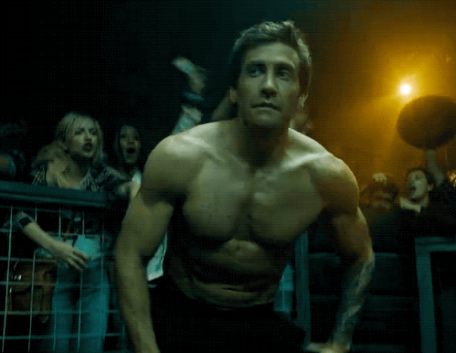 JAKE-GYLLENHAAL-SHIRTLESS-ROADHOUSE