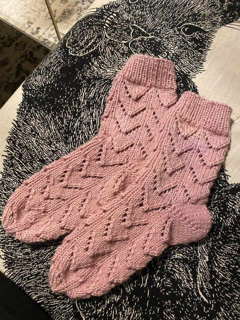 5-F7-A08-D6-1-BAD-45-FE-B4-ED-18-D320-A2