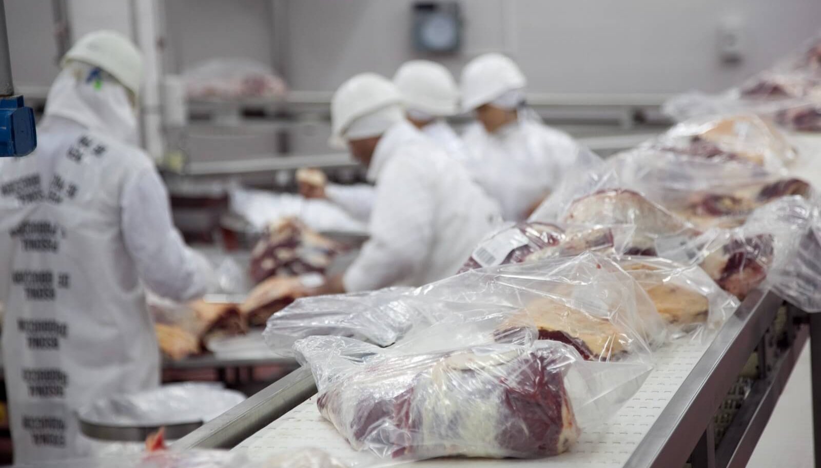 INFO RURAL- La Argentina también pierde dólares en la carne: China va camino a reducir sus importaciones