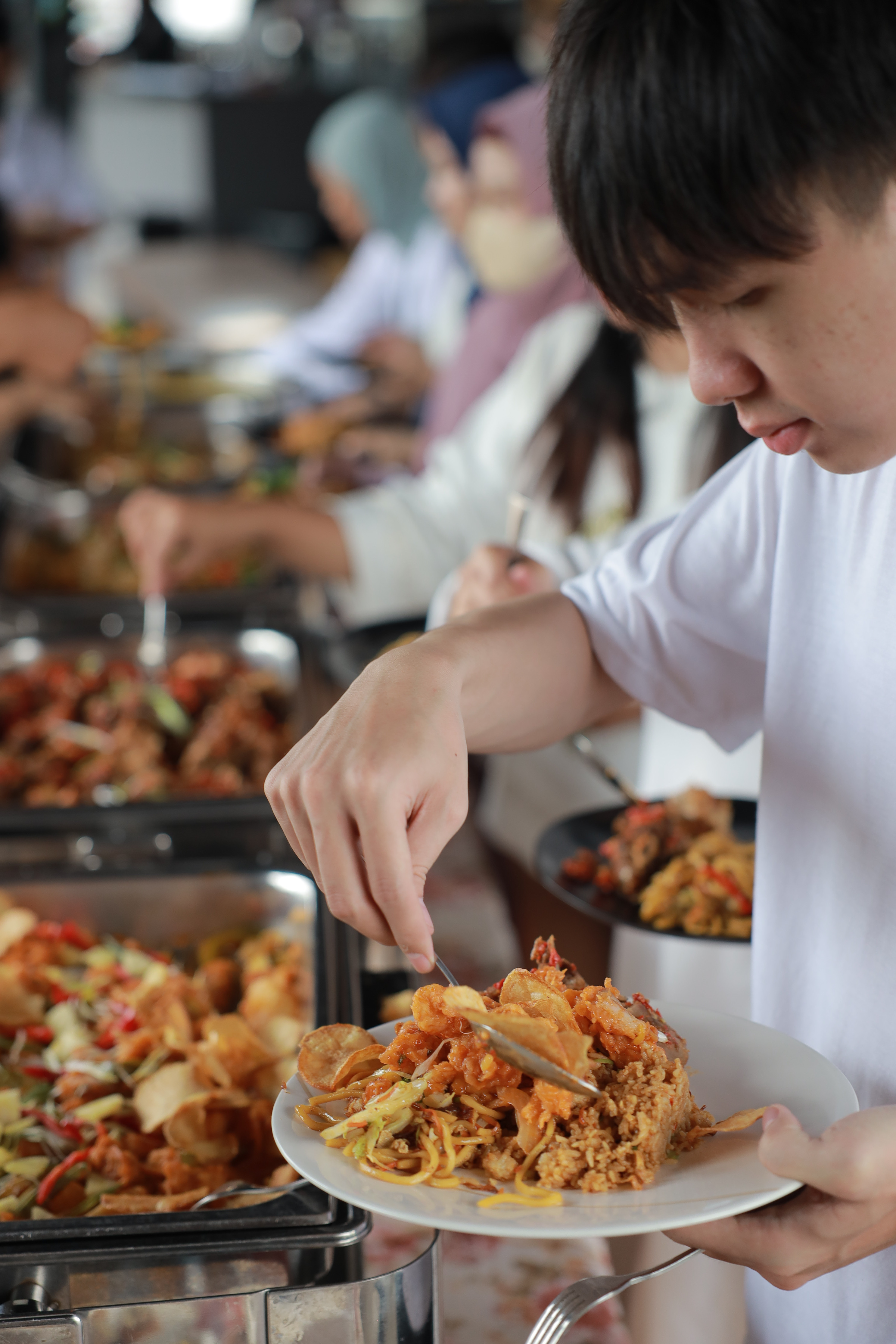 Makan Malam di Notus Dine & Sky Bar