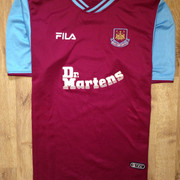 west-ham-01-home
