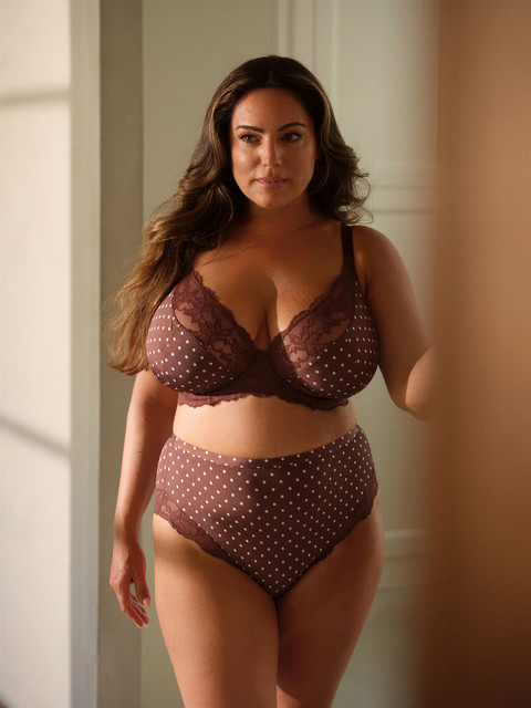 Kelly Upscale (135).jpg
