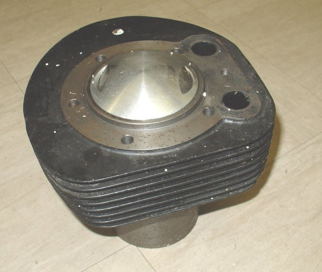 USED1561