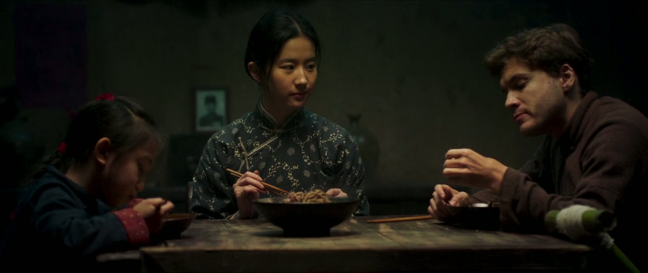 In Harm’s Way aka The Chinese Widow Screenshot