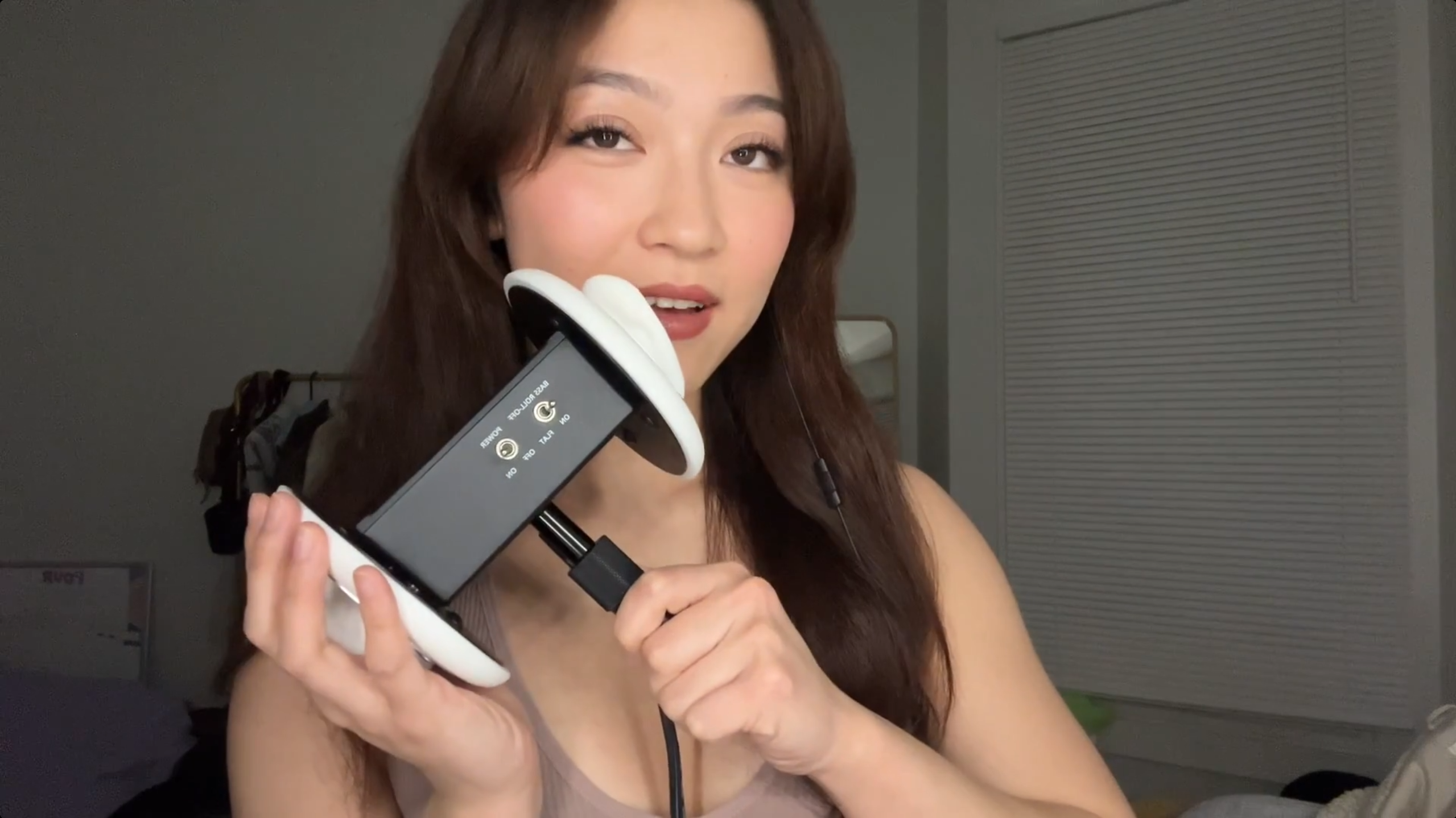 Mouthsounds ASMR [ Cloud Crystal ]