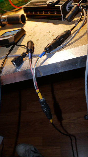 CANBUS-Y-cable
