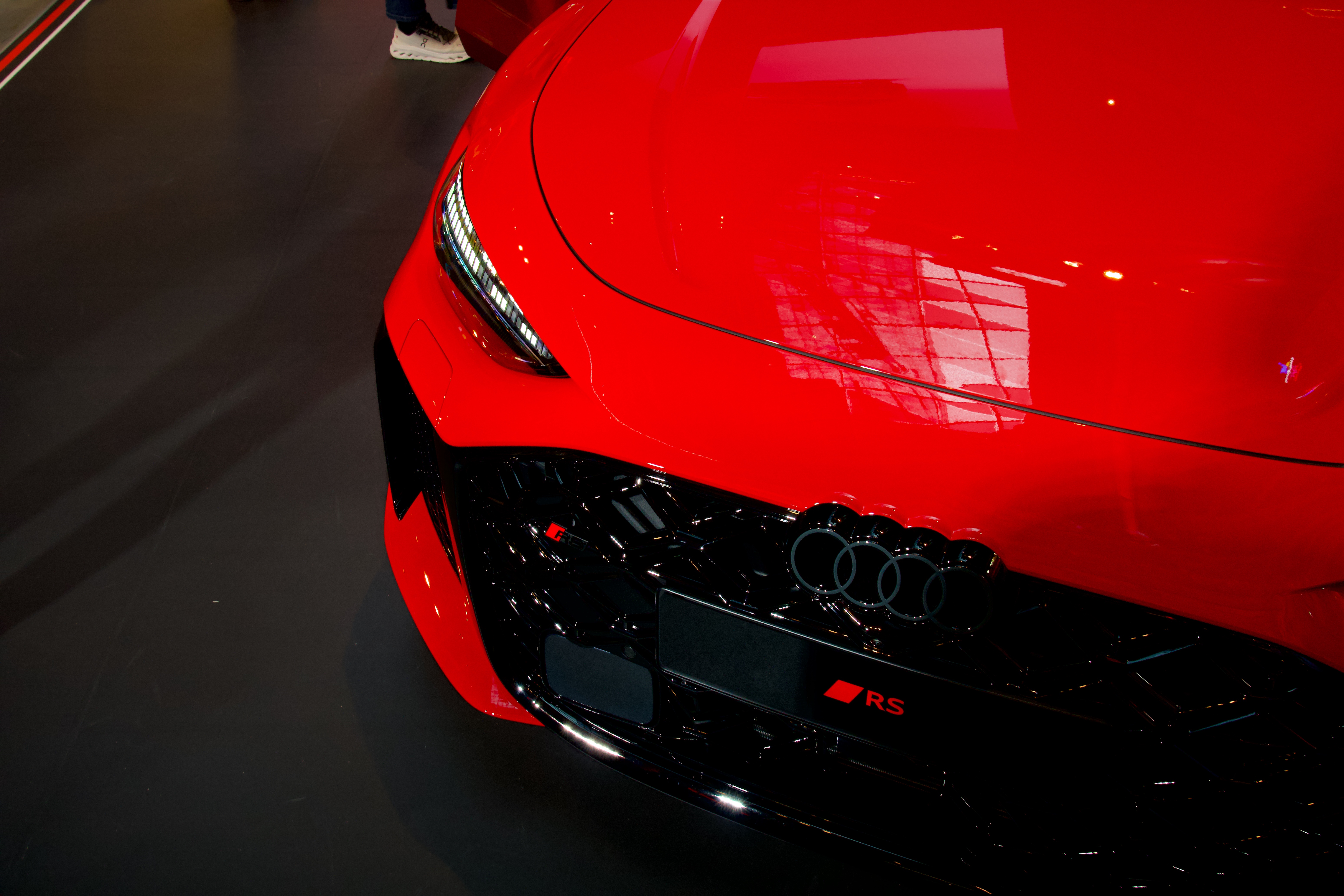 Audi RS 5 front close-up