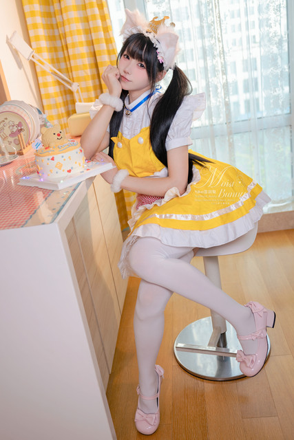 Yiko湿润兔 诞生日限定 兔子味蛋糕 04.jpg