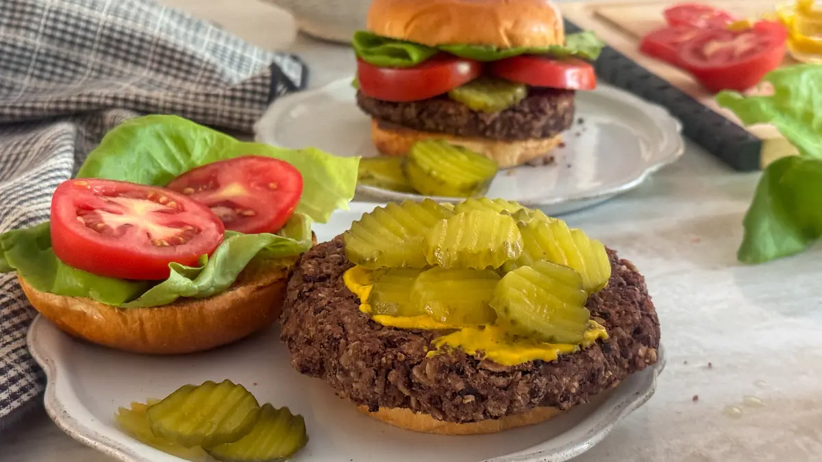 Simple Three-Ingredient Black Bean Burgers Offer Hearty Flavor