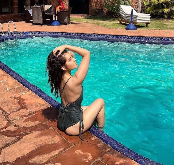 [Image: images-2022-10-29-T155647-930.jpg]