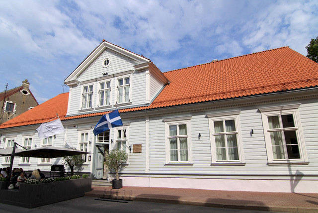 IMG-1643