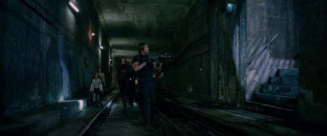 Resident-Evil-Retribution3