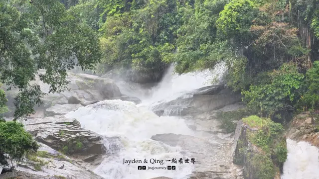 gallery Chamang Waterfall 03.webp