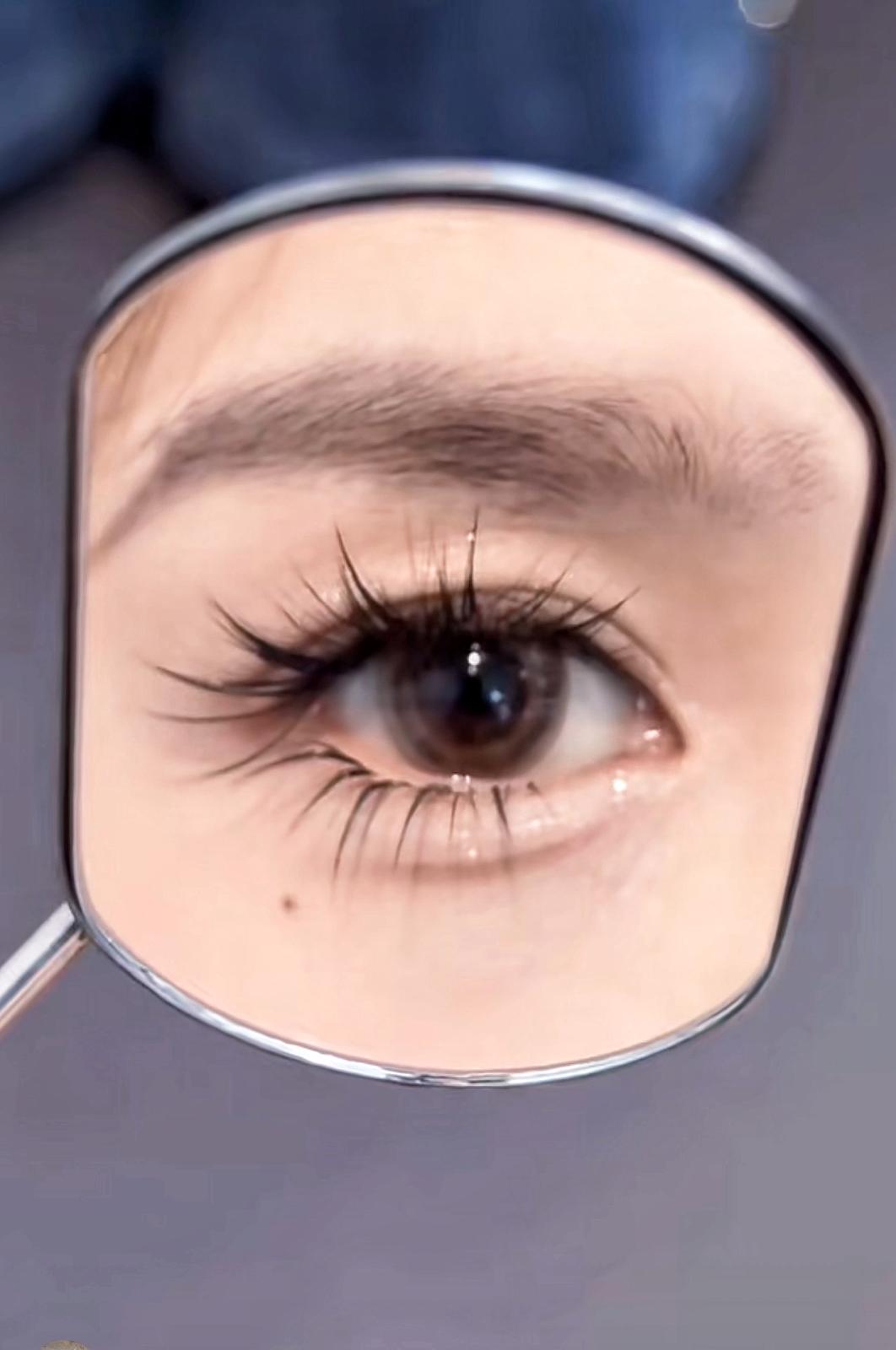 Eyelash Extension
